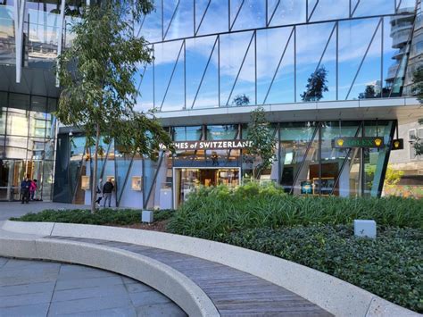 watches of switzerland barangaroo.